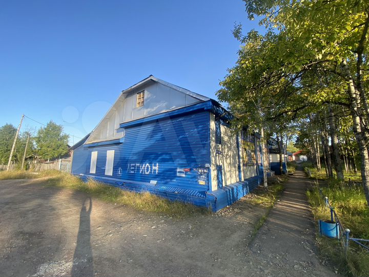 Здание, 370 м²