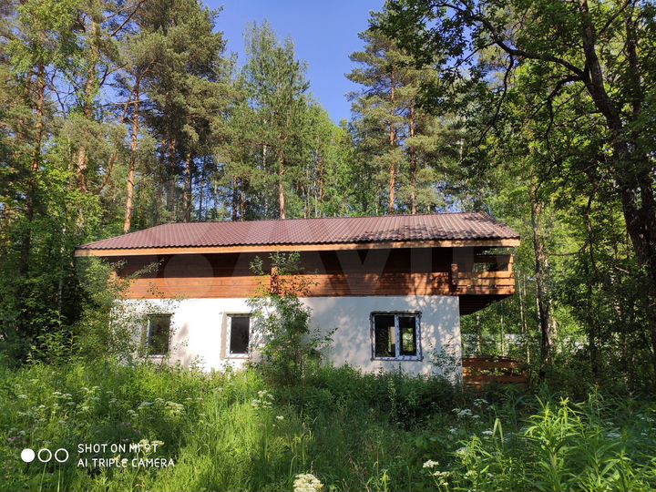 Дом 225 м² на участке 15,7 сот.