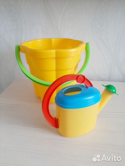 Ведерко детское и лейка