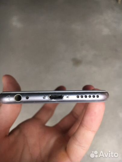 Телефон iPhone 6s 32gb