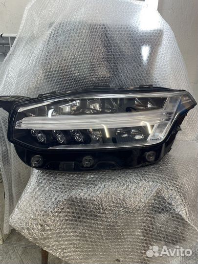 Фара левая Volvo XC 90 2015