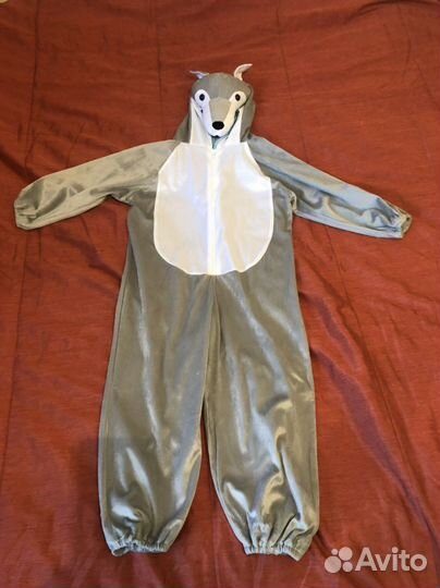 Новогодний костюм волка