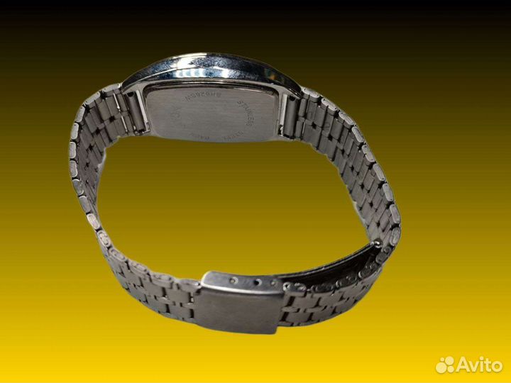 П.298 Часы Avon