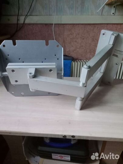 Кронштейн для телевизора