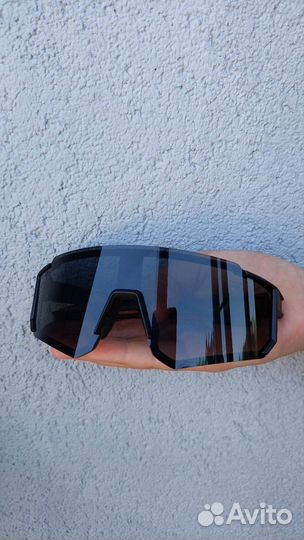 Спортивные очки