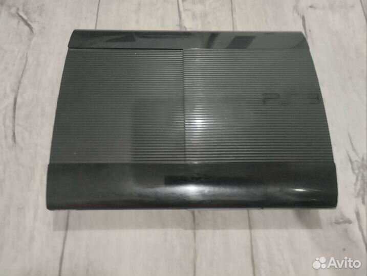 Sony playstation 3 super slim 700gb