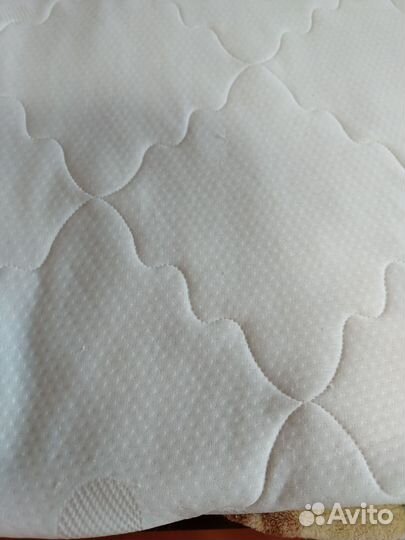 Наматрасник