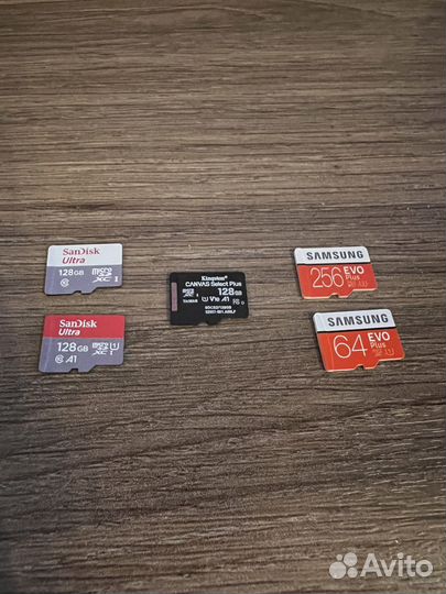 Карта памяти MicroSD