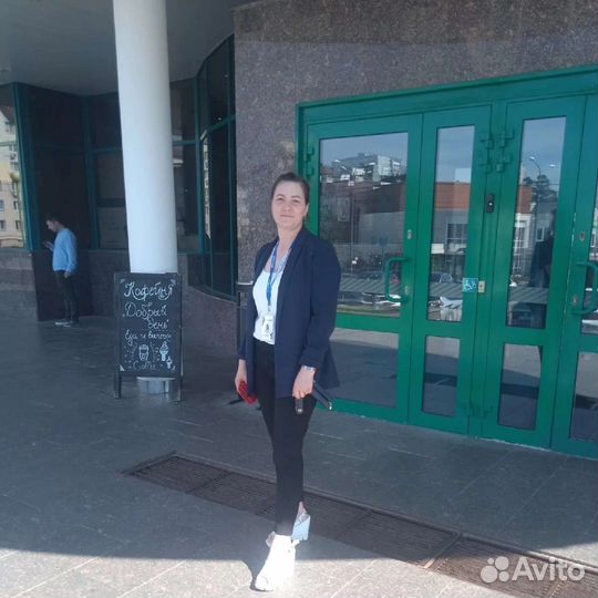 Агент по недвижимости риэлтор