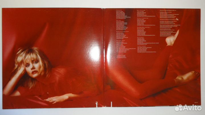 Olivia newton-john - soul kiss MCA Records USA