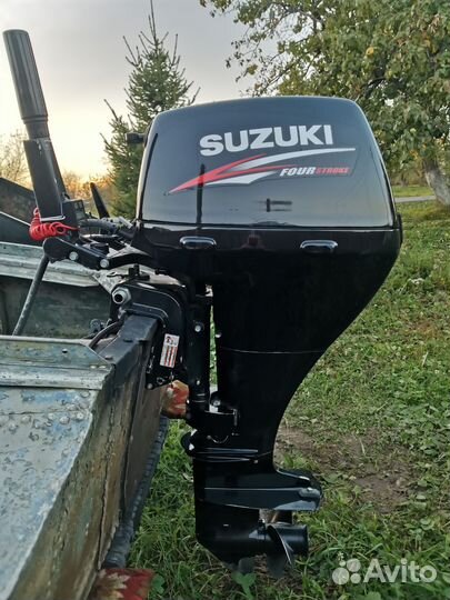 Лодочный мотор Suzuki DF 15
