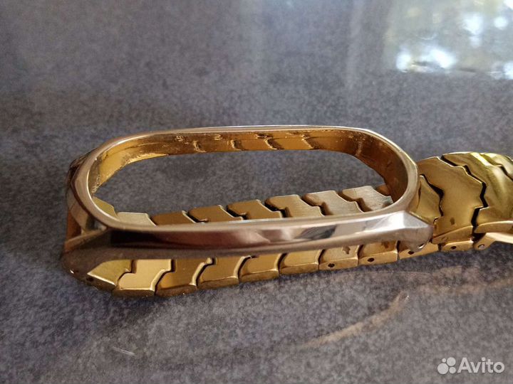 Фитнес браслет