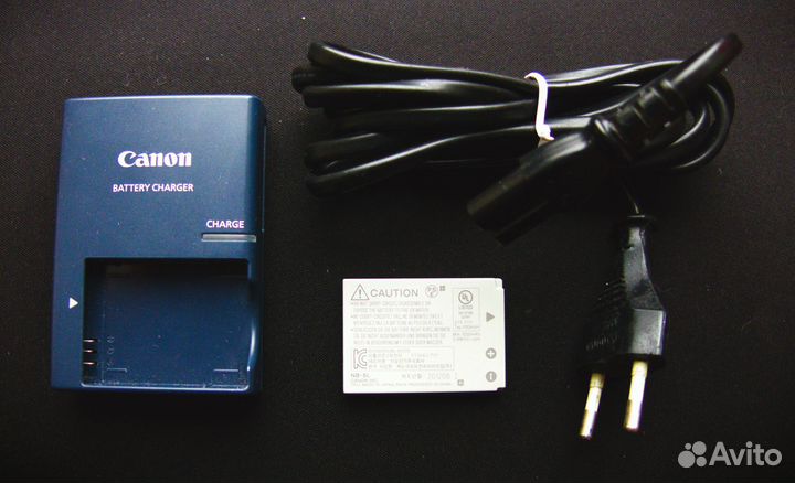 Canon CB-2LXE + NB-5L