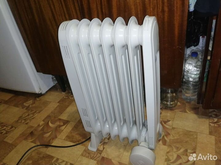 Масляный обогреватель электрический Elbee 1,5 кВт