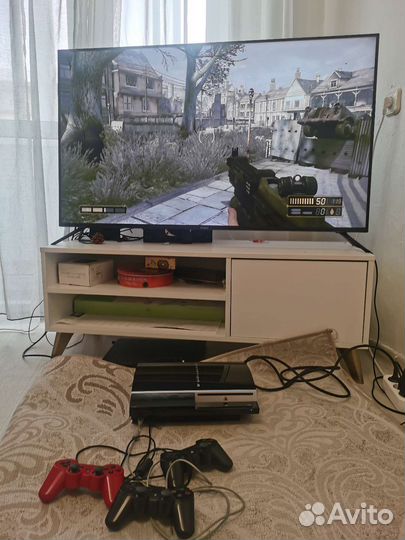 Sony PS3 +4 игры