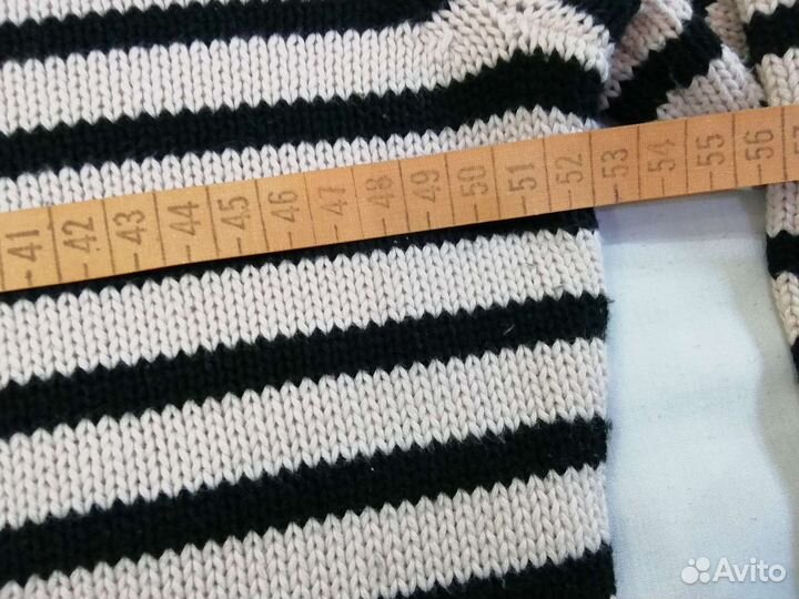 Пуловер фирмы pezzo, новый, р 48, cotton 100