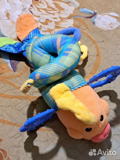 Развивающая игрушка на коляску