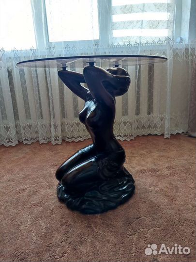 Журнальный стол