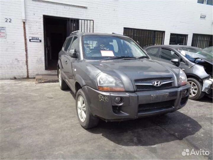 Разбор на запчасти Hyundai Tucson 1 2004-2009