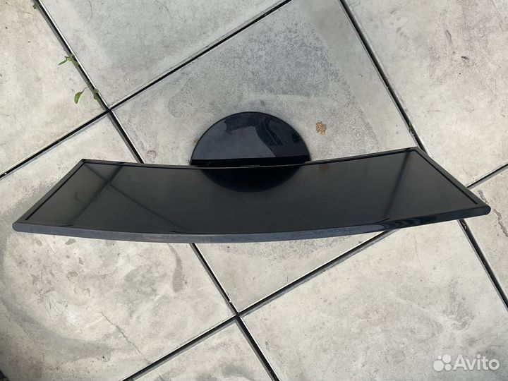 Монитор Samsung CF39 C27F390FHI черный