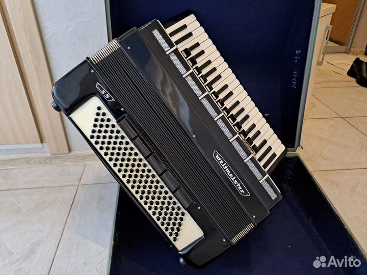 Аккордеон weltmeister s5
