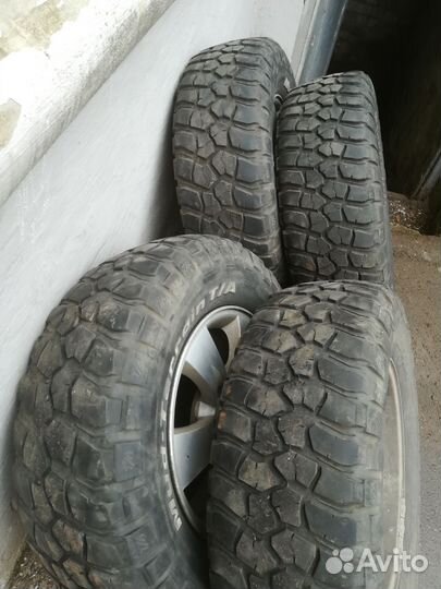 Bfgoodrich Mud-Terrain T/A 265/70 R17