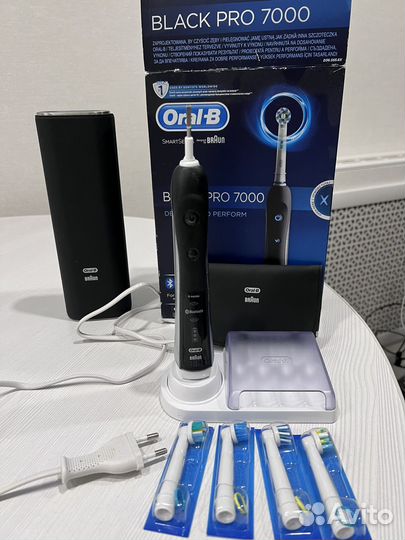 Зубная щетка oral b