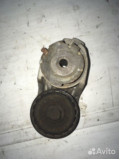 Ролик натяжной Ford Transit 2.0D Mondeo lll