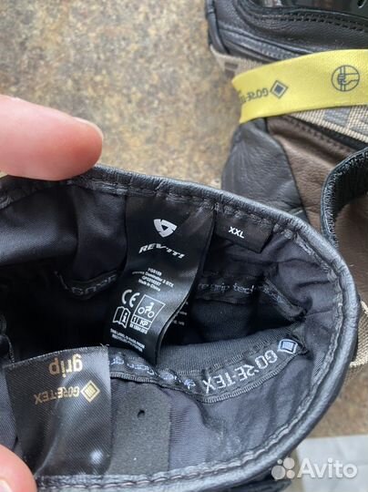 Мото перчатки Revit Dominator 3 GTX