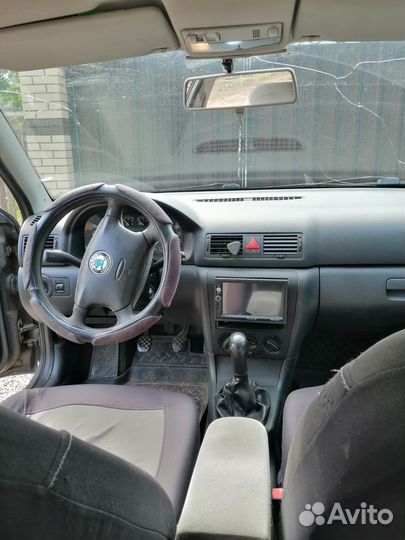 Skoda Octavia 1.6 МТ, 2007, 320 000 км