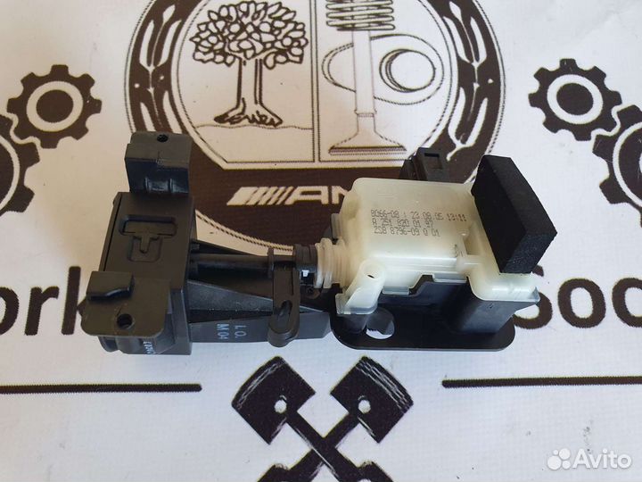 Замок лючка бензобака для Mercedes W221