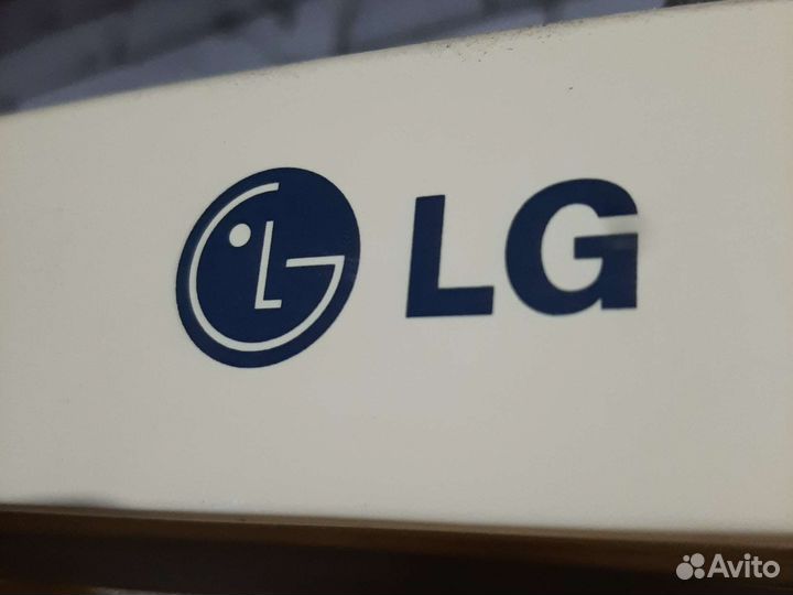 Холодильник бу. Склад мебели бу