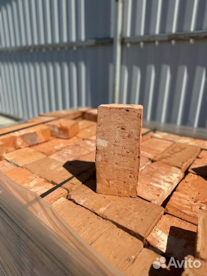 Кирпич рядовой красный