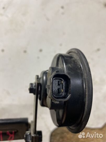 Сигнал,клаксон kia rio