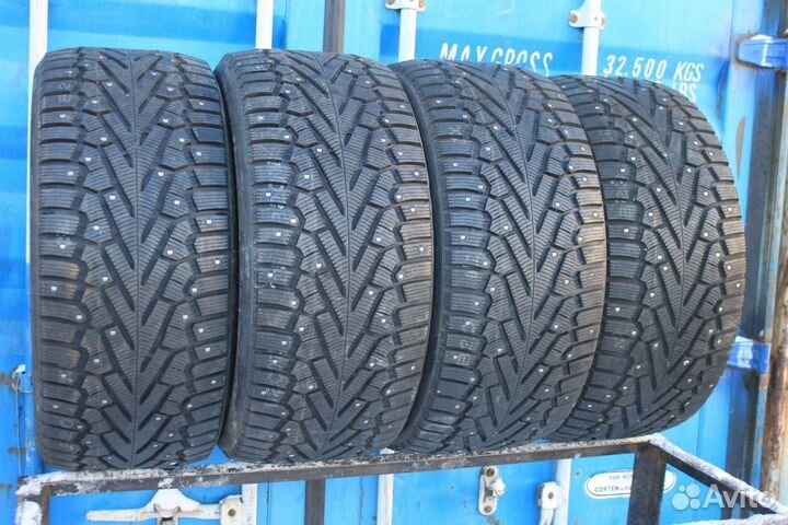 Pirelli Ice Zero 295/40 R21 109W