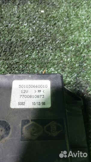 Блок комфорта Renault Laguna 1