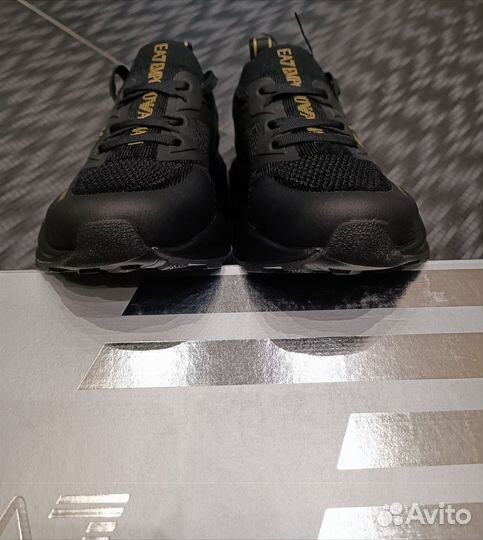 Emporio Armani EA7, новые кроссовки оригинал