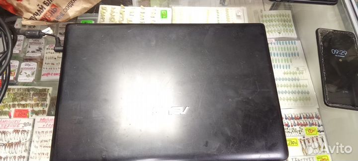 Ноутбук asus