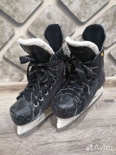 Хоккейные коньки bauer детские