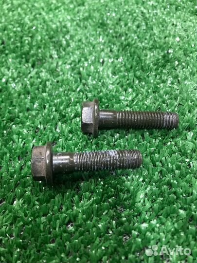 Болты М8 переднего суппорта Sym Orbit 50