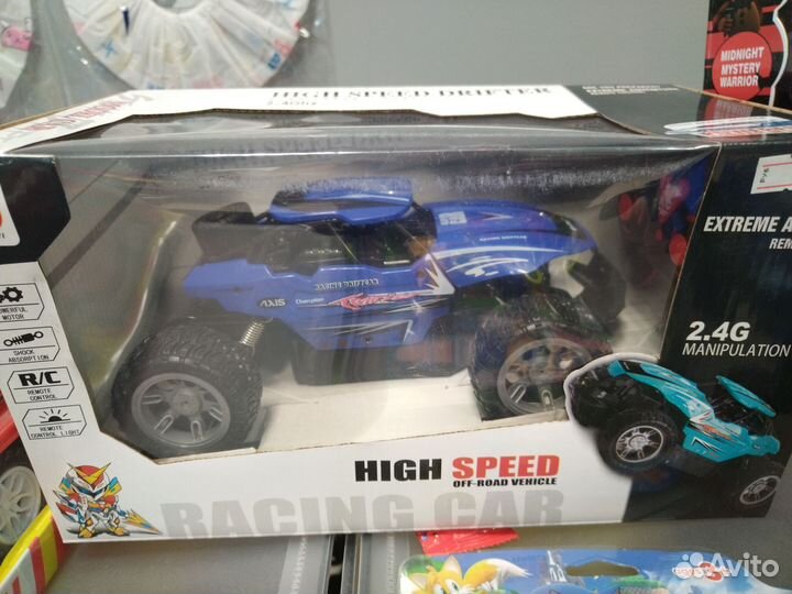 Машинка на радиоуправлении