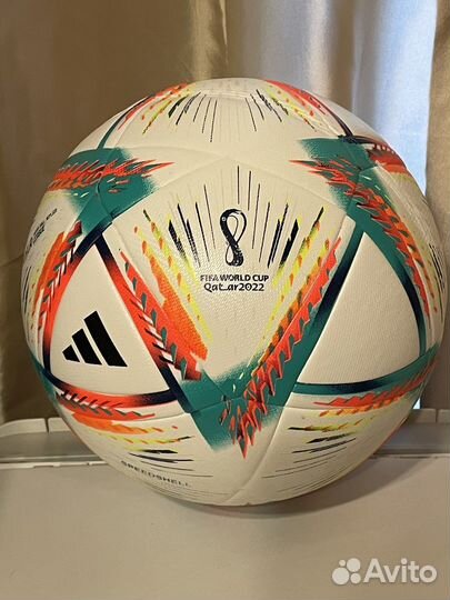 Футбольный мяч Adidas