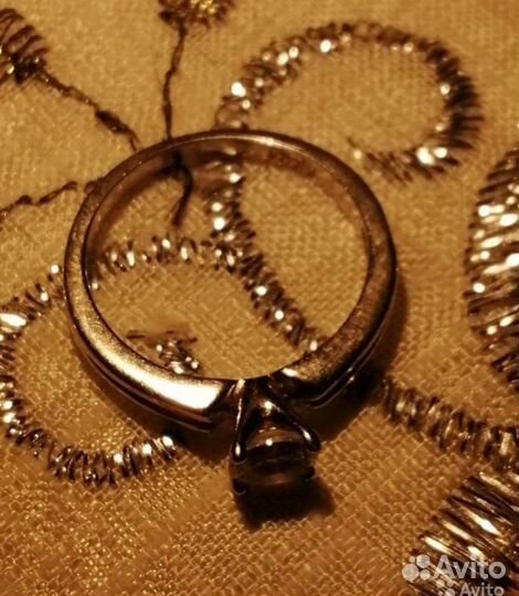 Кольцо серебро с фианитом