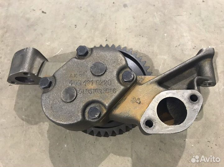 Масляный насос MAN TGA D2866/D2876