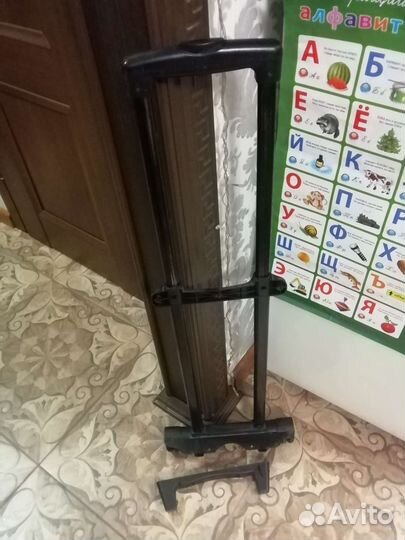 Ручка телескопическая с колесами от музколонки