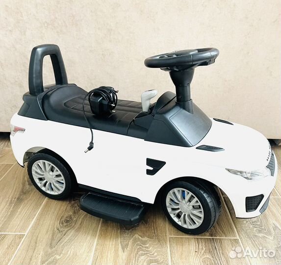 Детский электромобиль