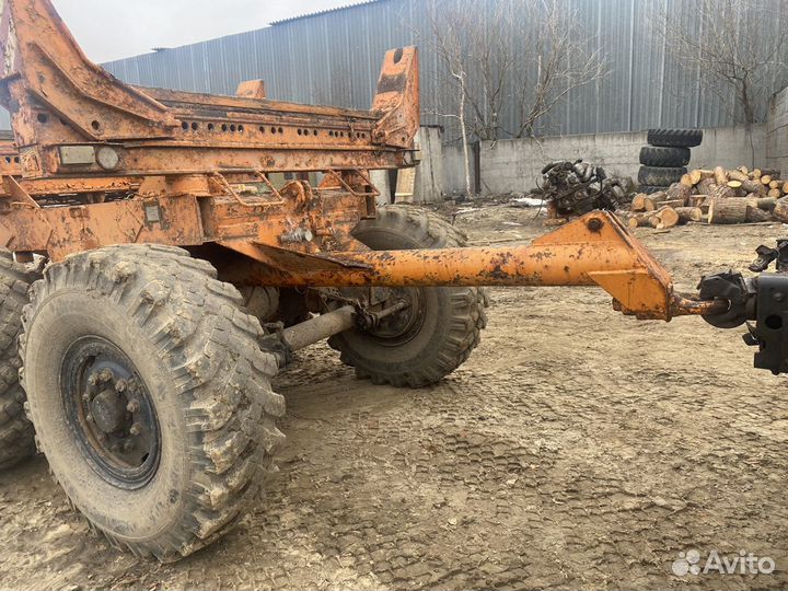 Прицеп роспуск Уралпромтехника 904704, 2001