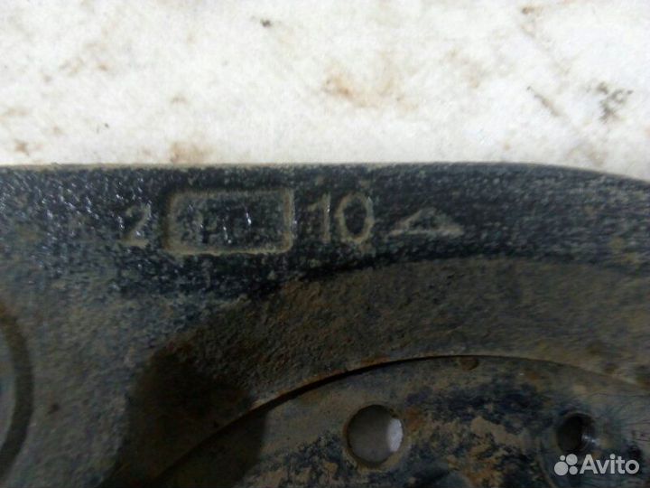 Кулак поворотный задний Opel Zafira C