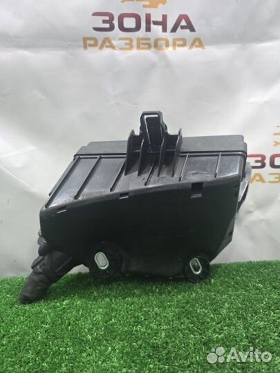 Блок предохранителей Volkswagen Golf Gti MK7 CHH