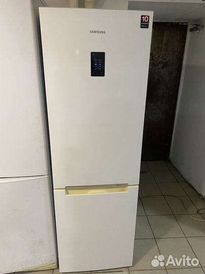 Холодильник бу samsung